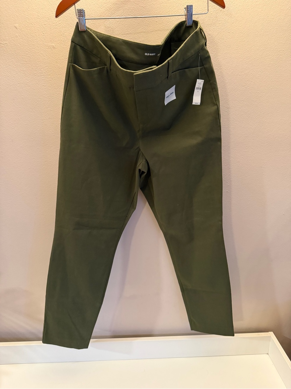 Old Navy Olive Green women’s Tapered Pants